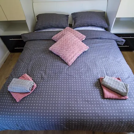 דירה Lorena Luxury מאקרסקה